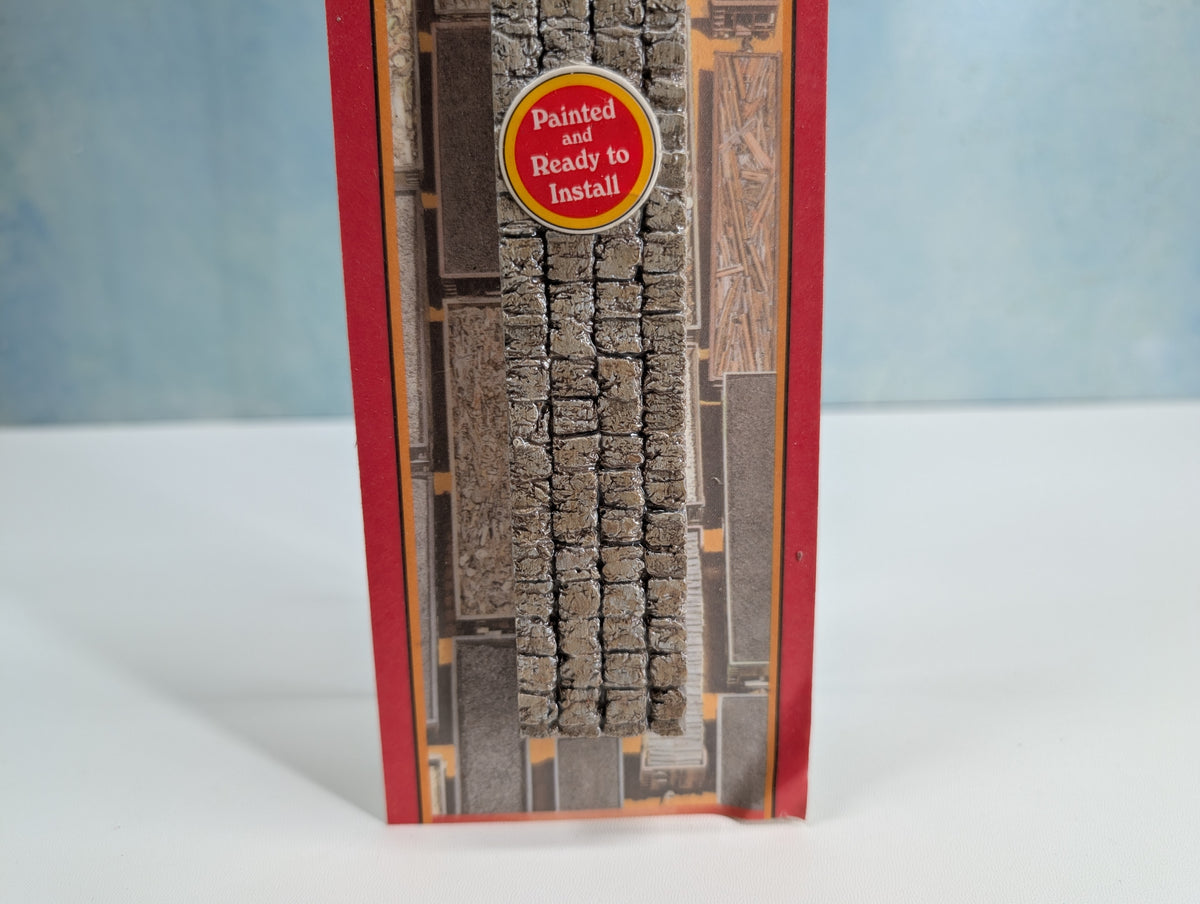 Chooch Enterprises Inc 7222 HO Scale Baled Scrap Load for Gondolas