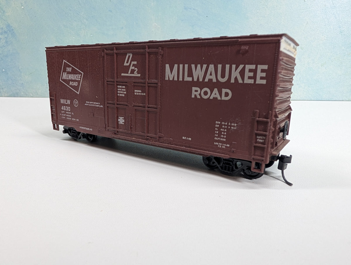 USED Athearn HO Scale 40' Hi-Cube Box Car Milwaukee Road MILW #4630