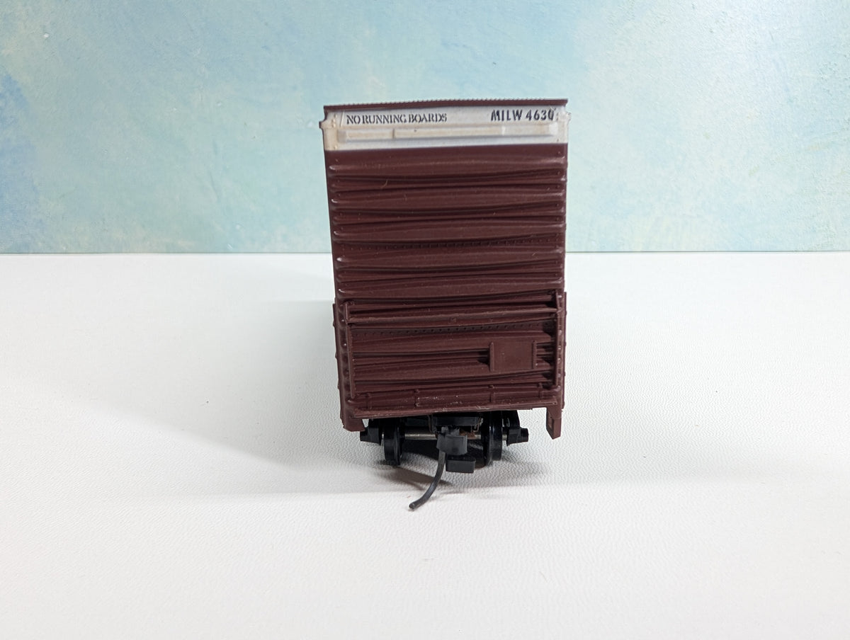 USED Athearn HO Scale 40' Hi-Cube Box Car Milwaukee Road MILW #4630