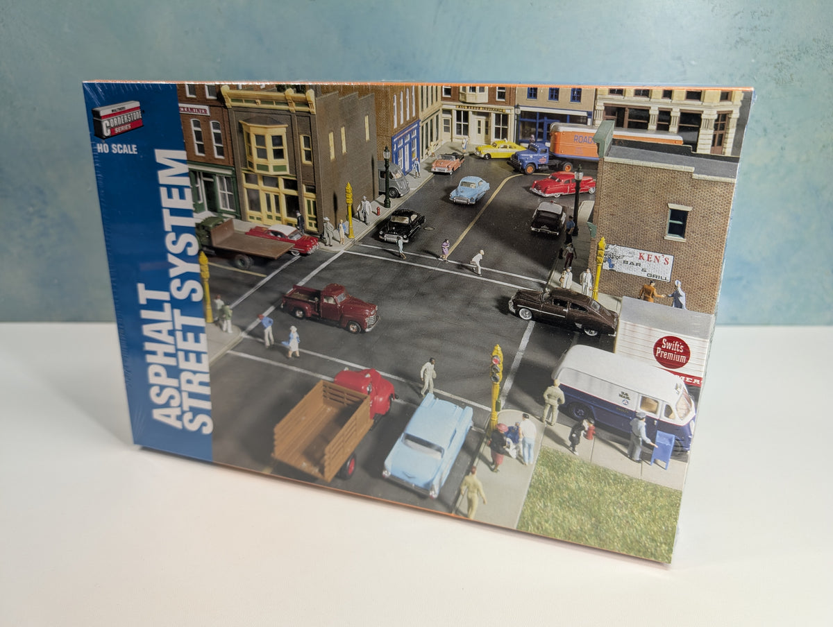 Walthers Cornerstone 933-3194 HO Scale Asphalt Street System Sealed KIT