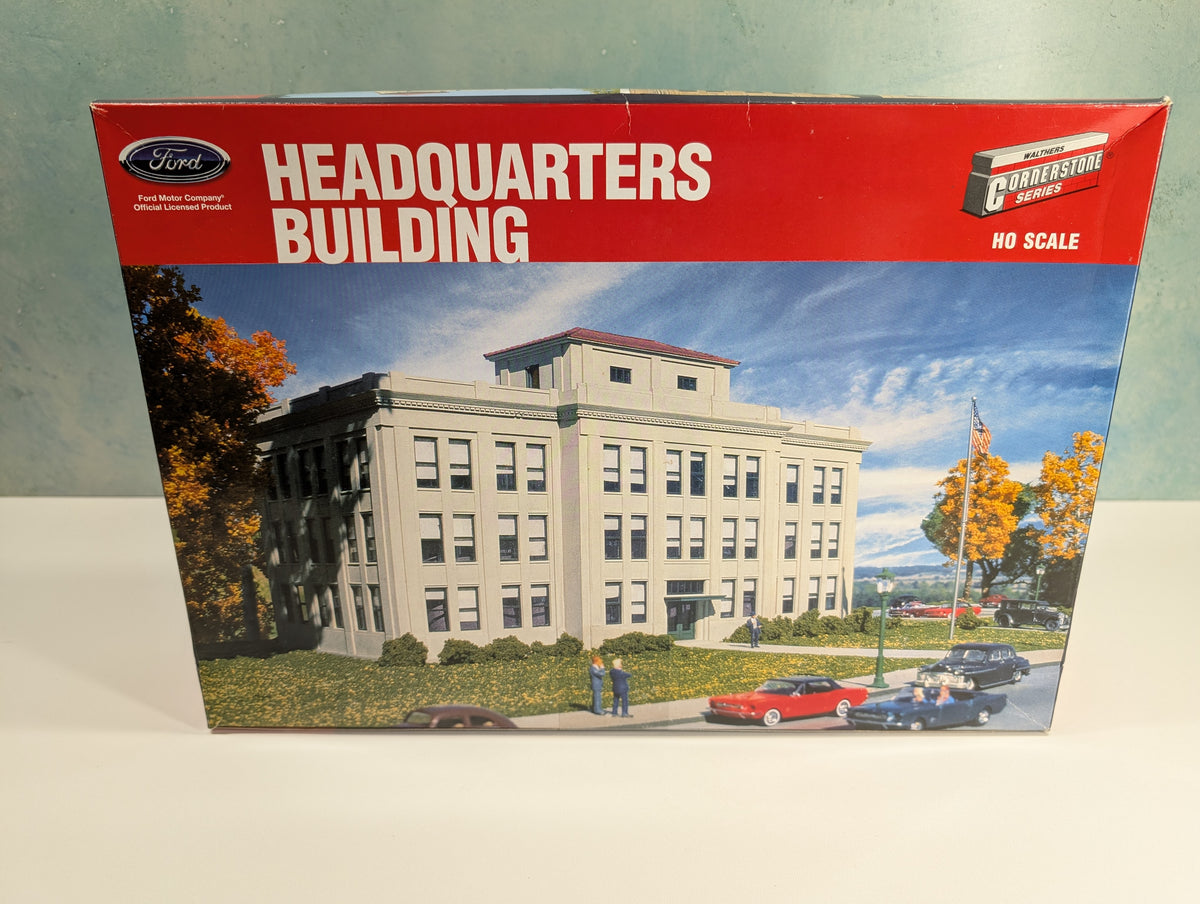 Walthers Cornerstone 933-3074 HO Scale Headquarters Building, Commerical Building (Retired) Sealed, Ford KIT