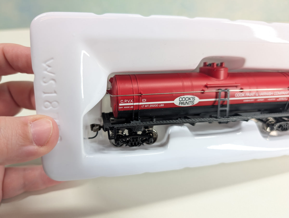 Walthers Trainline 931-1442 HO Scale Single Dome Tank Car Cook Paint & Varnish Co CPVX #101 Metal Wheels