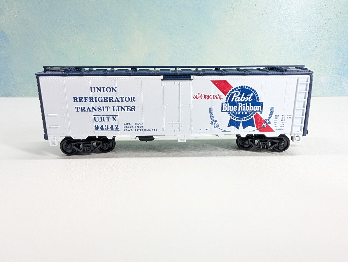 Athearn HO Scale 40' Steel Ice Bunker Reefer Pabst Blue Ribbon Beer URTX #94342 Bev-Bel