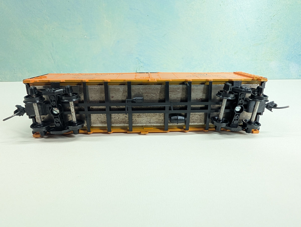 Athearn HO Scale 40' Steel Reefer, Orange Schuylkill Valley SV SV Model RR Club