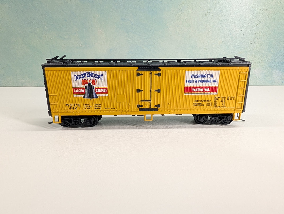 Athearn HO Scale 40' Steel Ice Bunker Reefer "Show Me Model Railroad Co" Independent Cascade Cherries WFPX #442 Washington Fruit & Produce