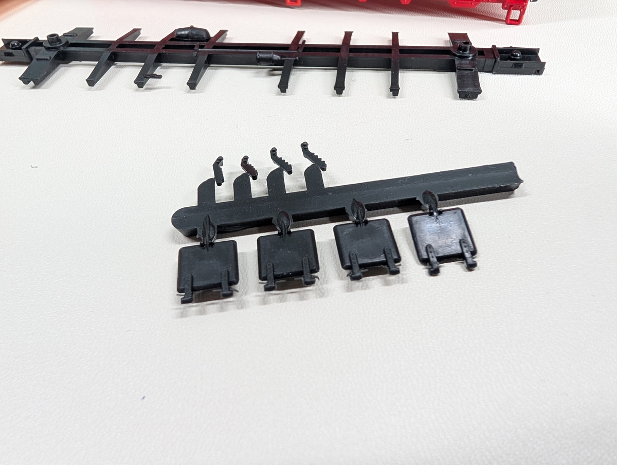 Athearn HO Scale 40' Steel Beer Reefer Haffenreefer Lager Beer NH #4405 Greenway Products Custom KIT