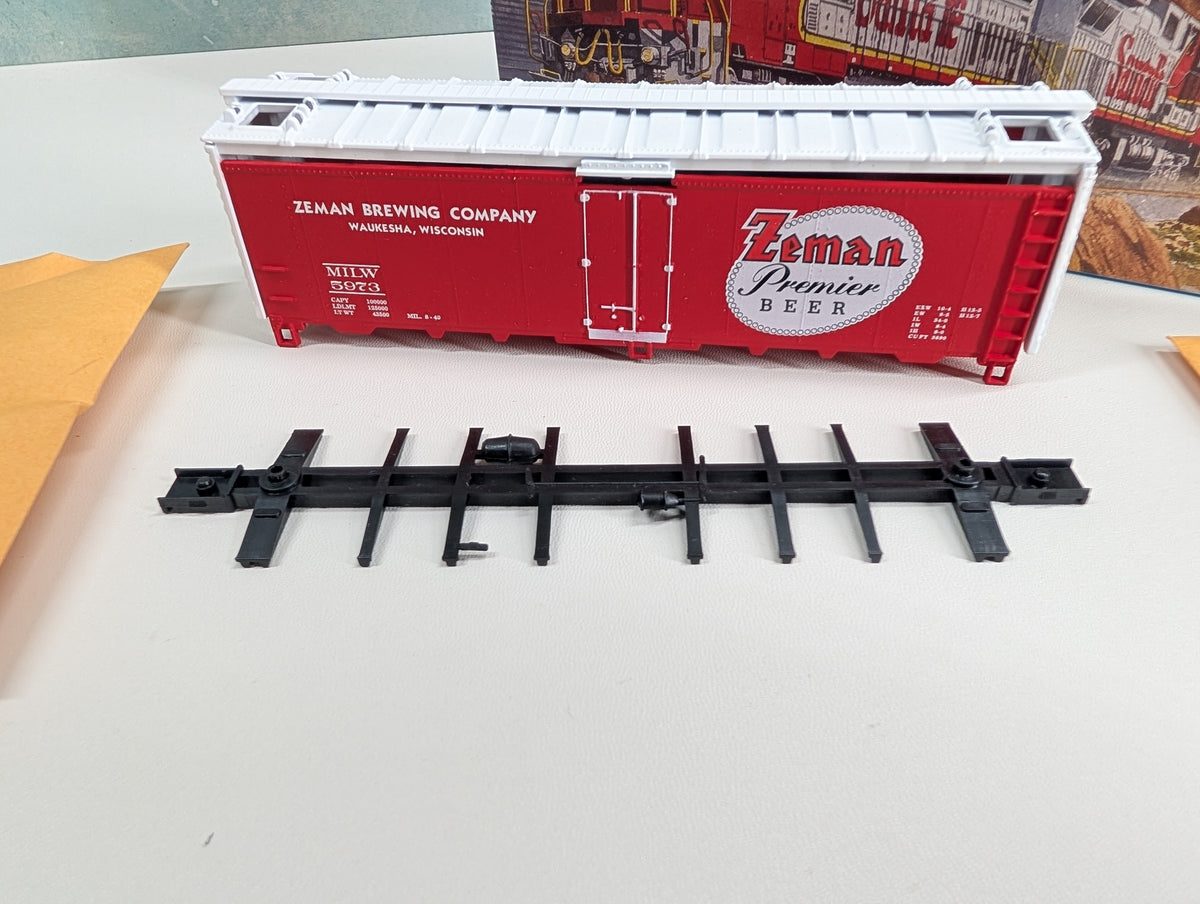 Athearn HO Scale 40' Steel Beer Reefer Zeman Premier Beer MILW #5973 Greenway Products Custom KIT