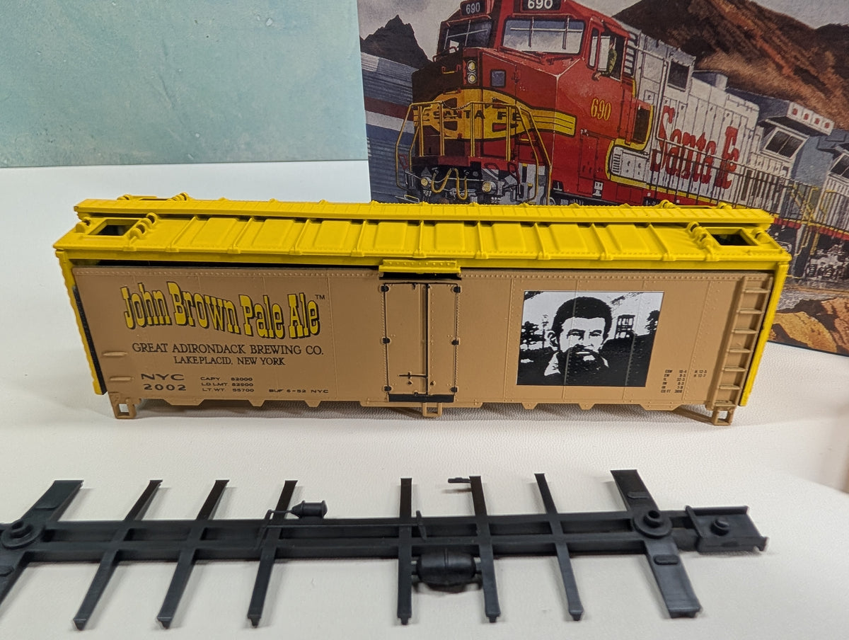 Athearn HO Scale 40' Steel Beer Reefer John Brown Pale Ale NYC #2002 Greenway Products Custom KIT
