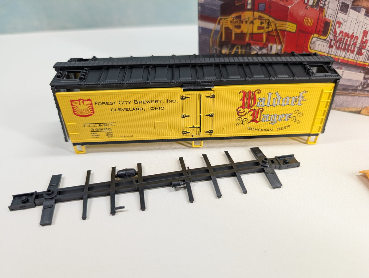 Athearn HO Scale 40' Steel Beer Reefer Waldorf Lager Bohemian Beer CCC&StL #34825 Greenway Products Custom KIT
