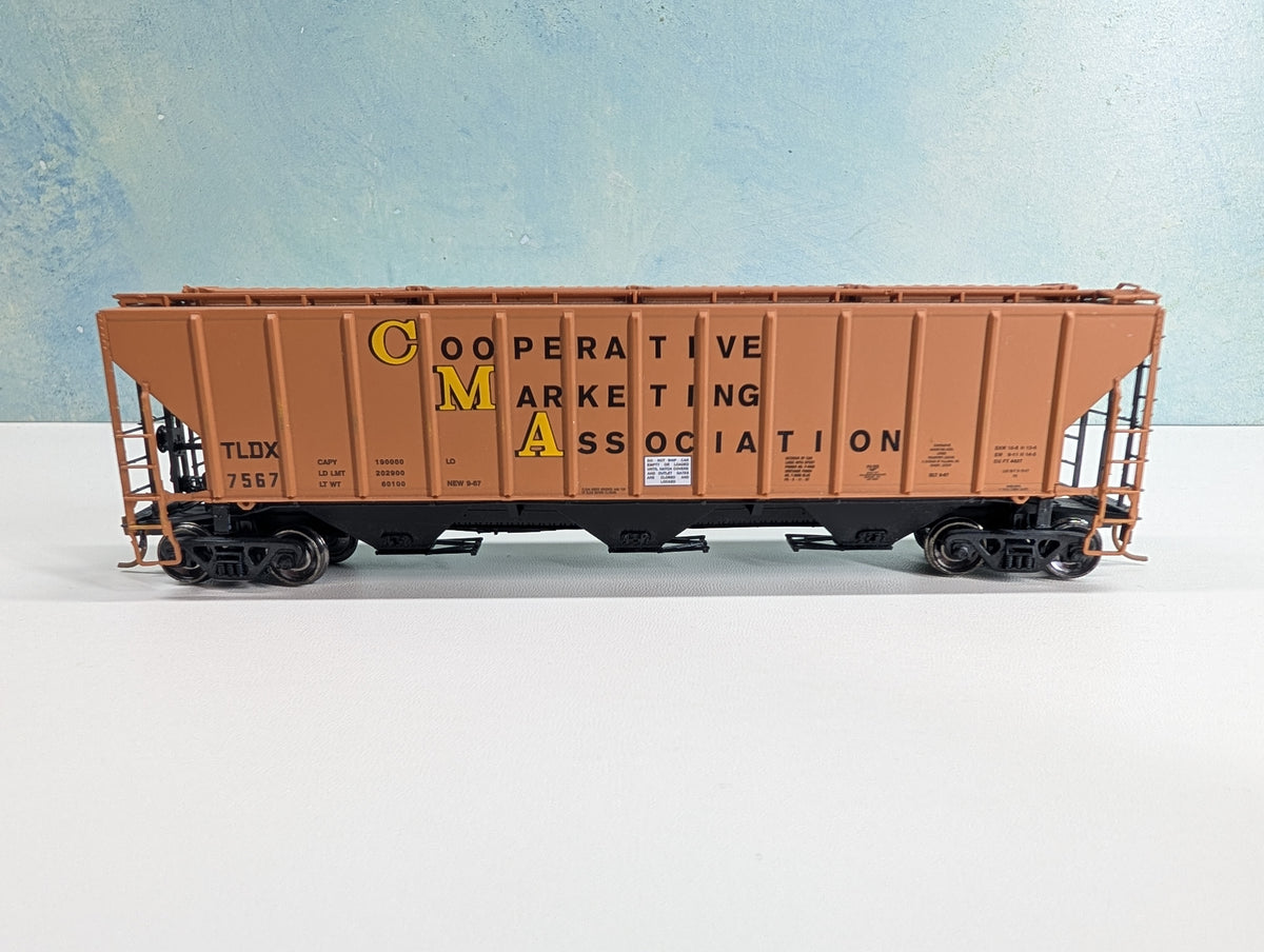 USED Life-Like HO Scale Covered Hopper Cooperative Marketing Association TLDX #7567 Metal Wheels, Proto 2000