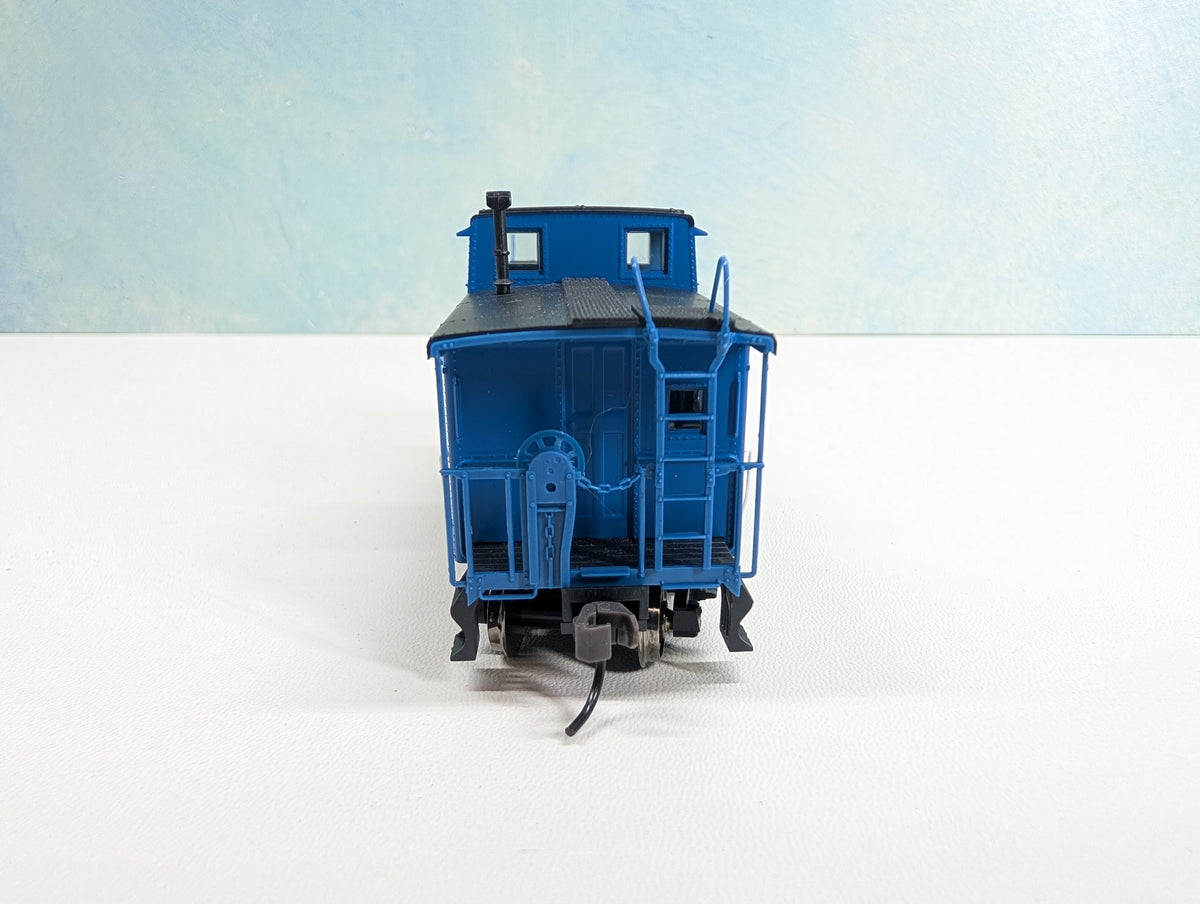 USED Atlas HO Scale Caboose Conrail #19077 Metal Wheels