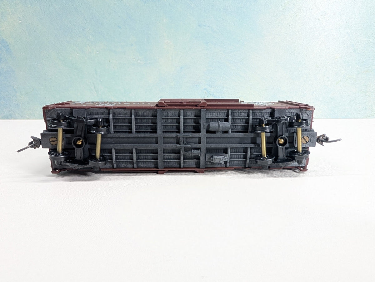 USED Walthers HO Scale 40' Box Car Great Northern GN #18632