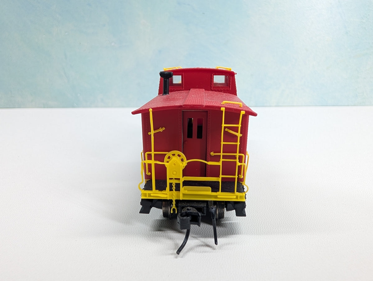 USED Life-Like HO Scale Caboose Lehigh and New England #583 Metal Wheels