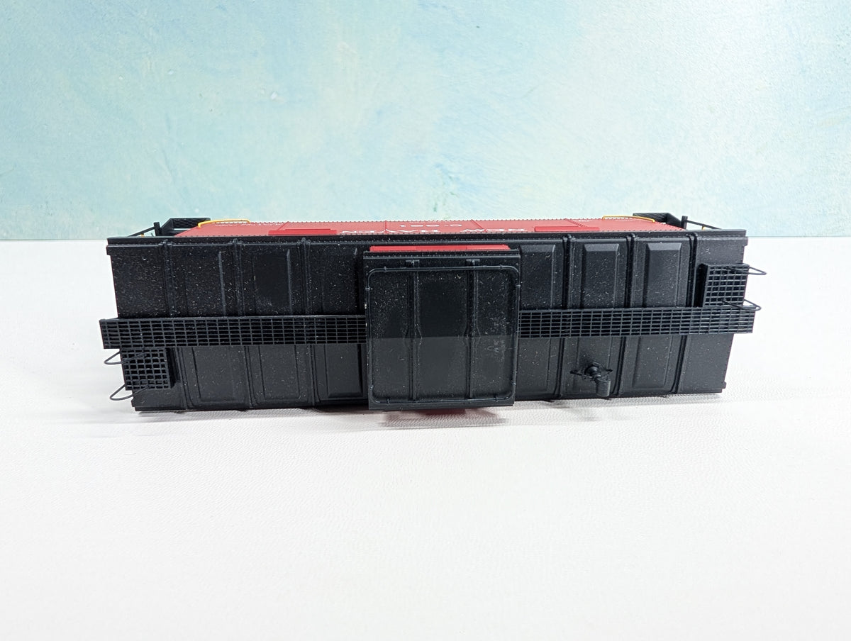 USED Atlas HO Scale Caboose New Haven #C-681 Metal Wheels