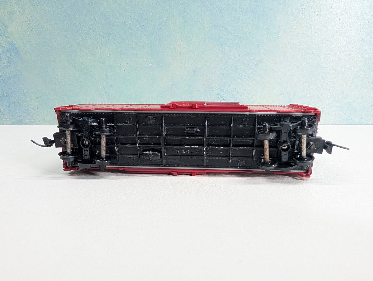 USED Roundhouse HO Scale 40' Box Car MKT DF #946 KATY