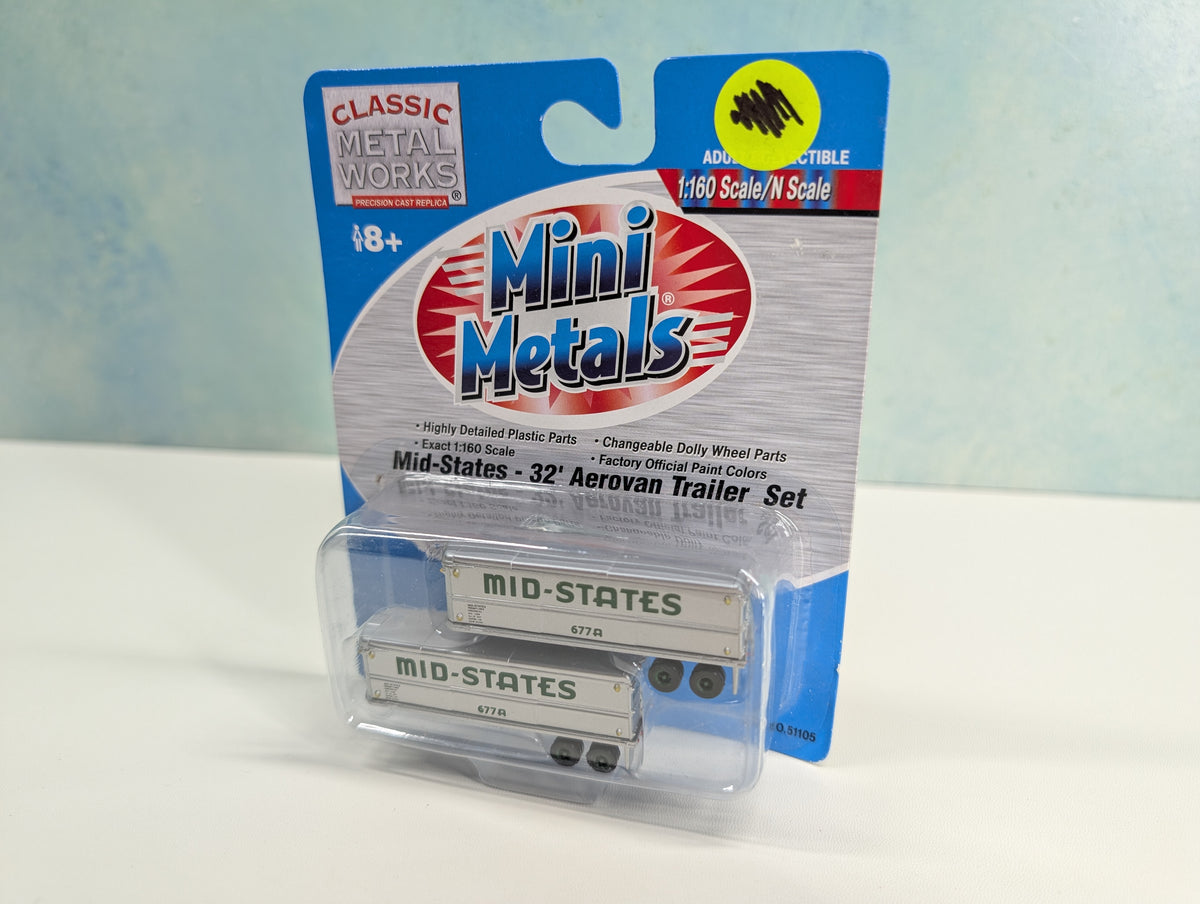 USED Classic Metal Works 51105 N Scale 32' AeroVan Trailer Set Midstates