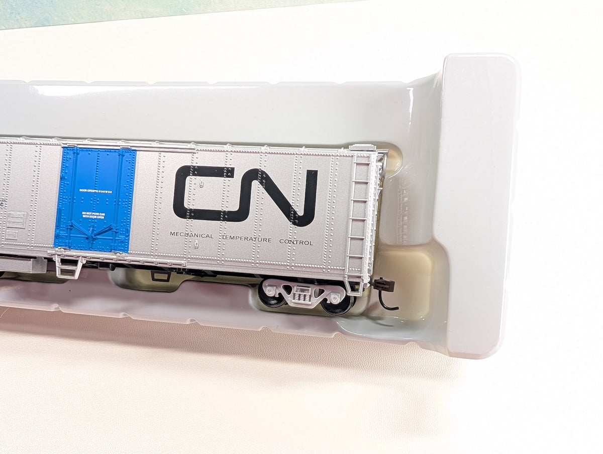 Athearn 7550 HO Scale 50' Smooth Side Reefer Canadian National CN #231119