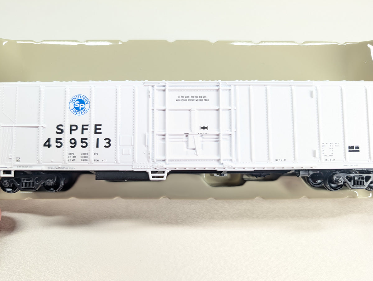 Athearn 7112 HO Scale 57' Mechanical Reefer Southern Pacific SPFE #459513