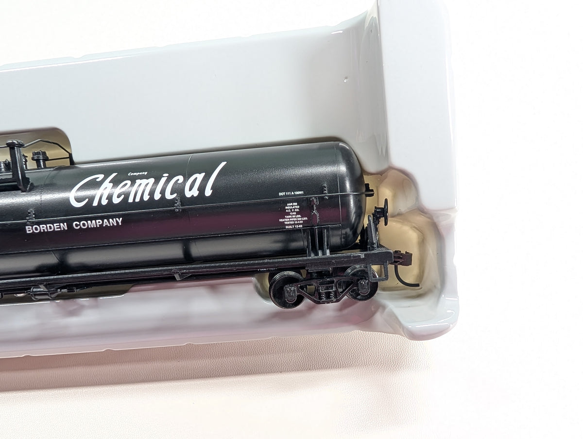 Athearn 7375 HO Scale 62' Tank Car Borden Chemical SHPX #12301
