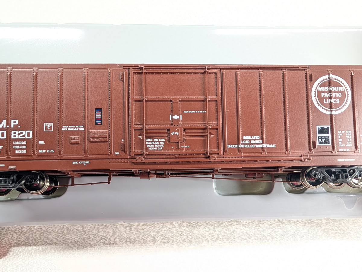 USED Athearn Genesis G4335 HO Scale 50' PC&F Box Car Missouri Pacific MP #780820