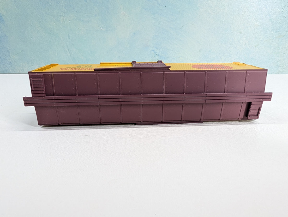 USED TRAIN MINIATURE HO Scale 40' Wooden Billboard Car Apple Sun Cured Chewing Tobacco RJR #65