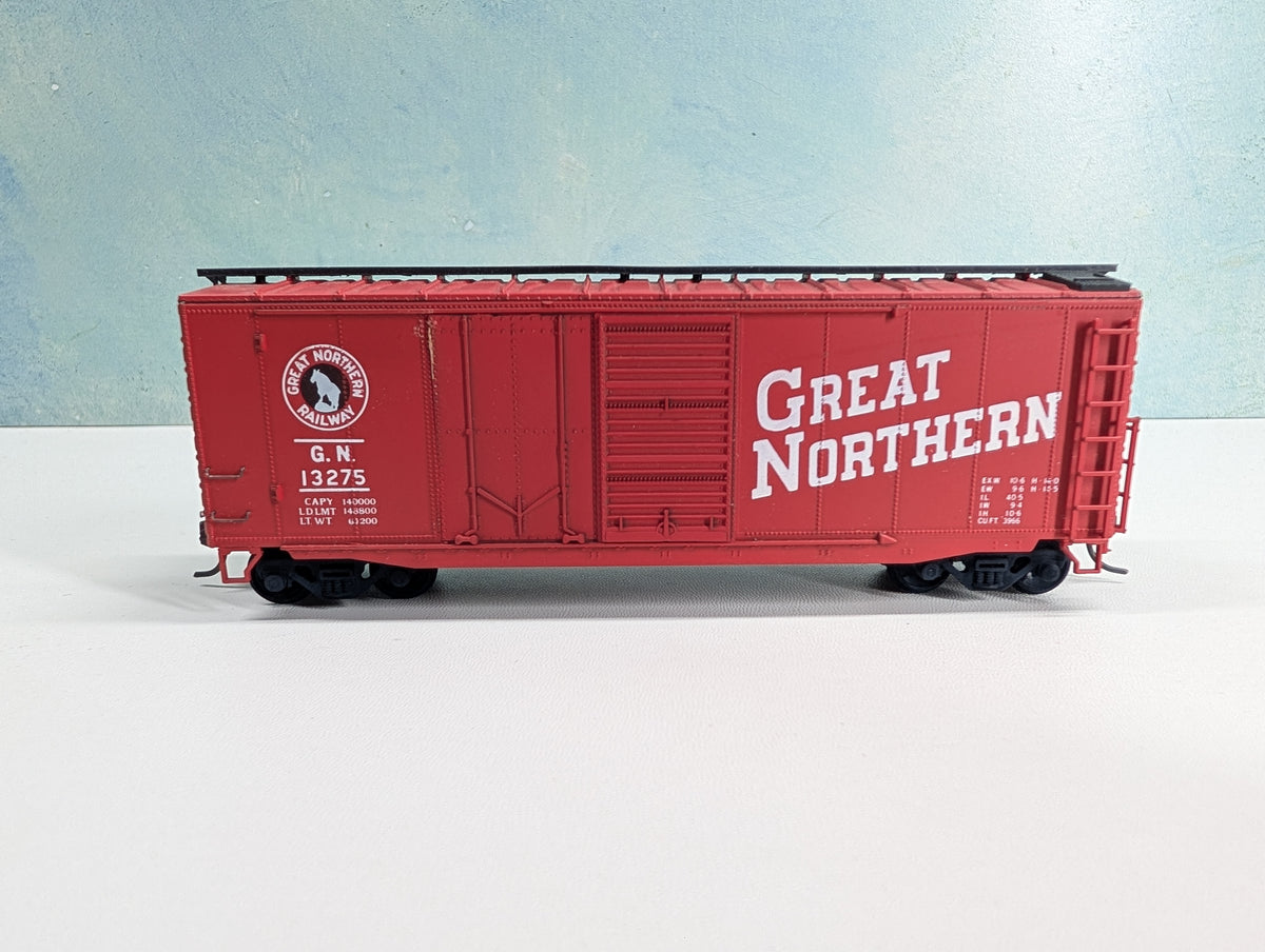 USED Front Range Products HO Scale 40' Box Car Great Northern GN #13275