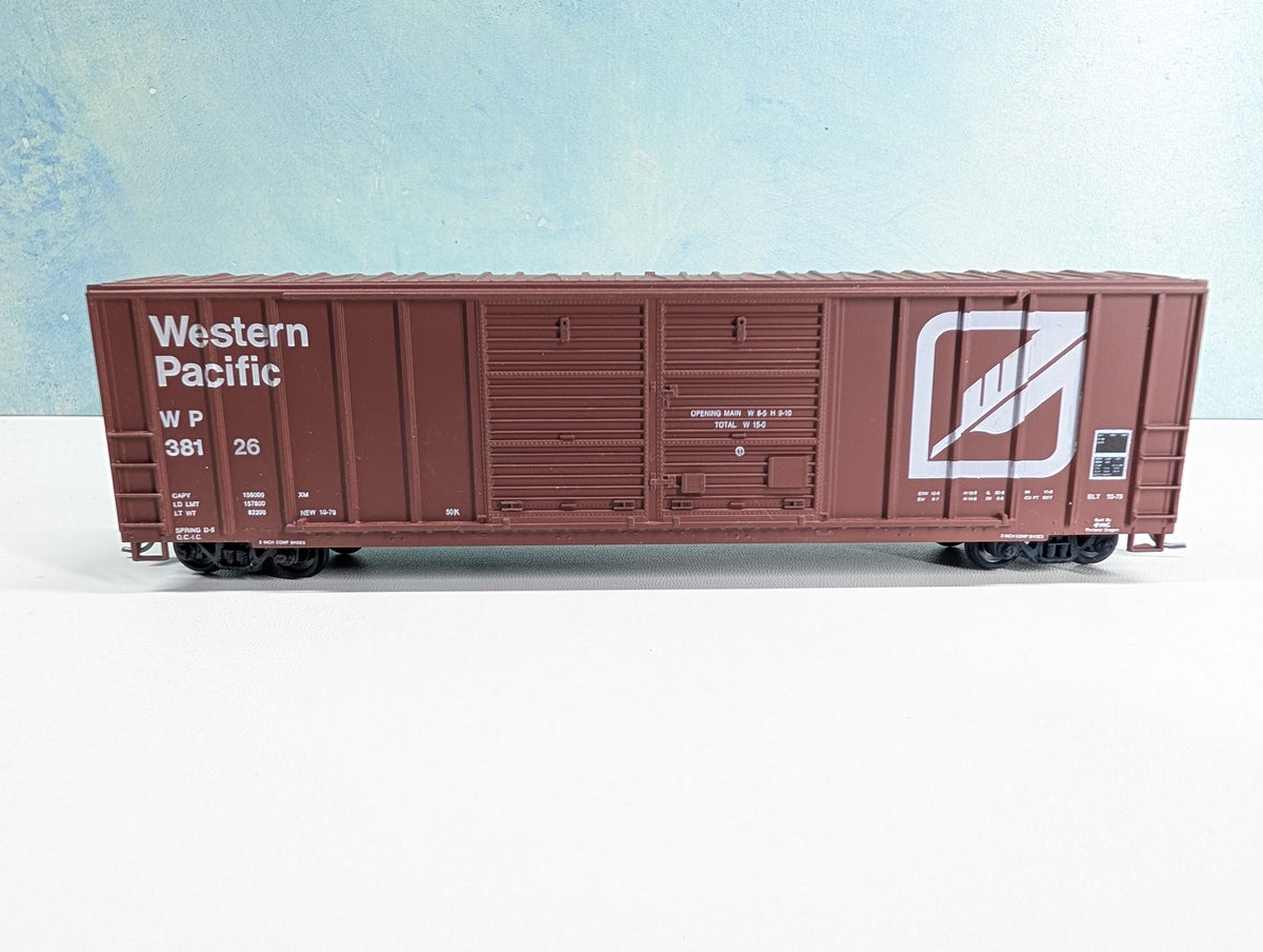 USED Roundhouse HO Scale 50' DD Box Car Western Pacific WP #38126
