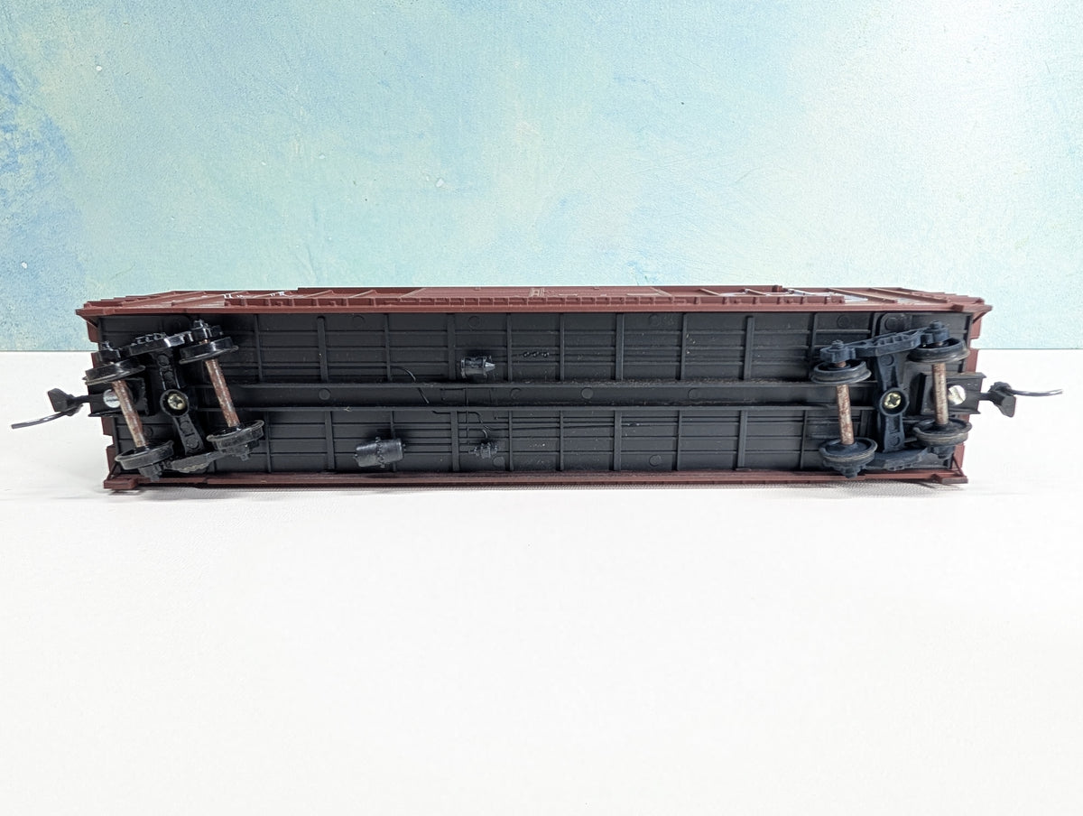USED Roundhouse HO Scale 50' DD Box Car Western Pacific WP #38126