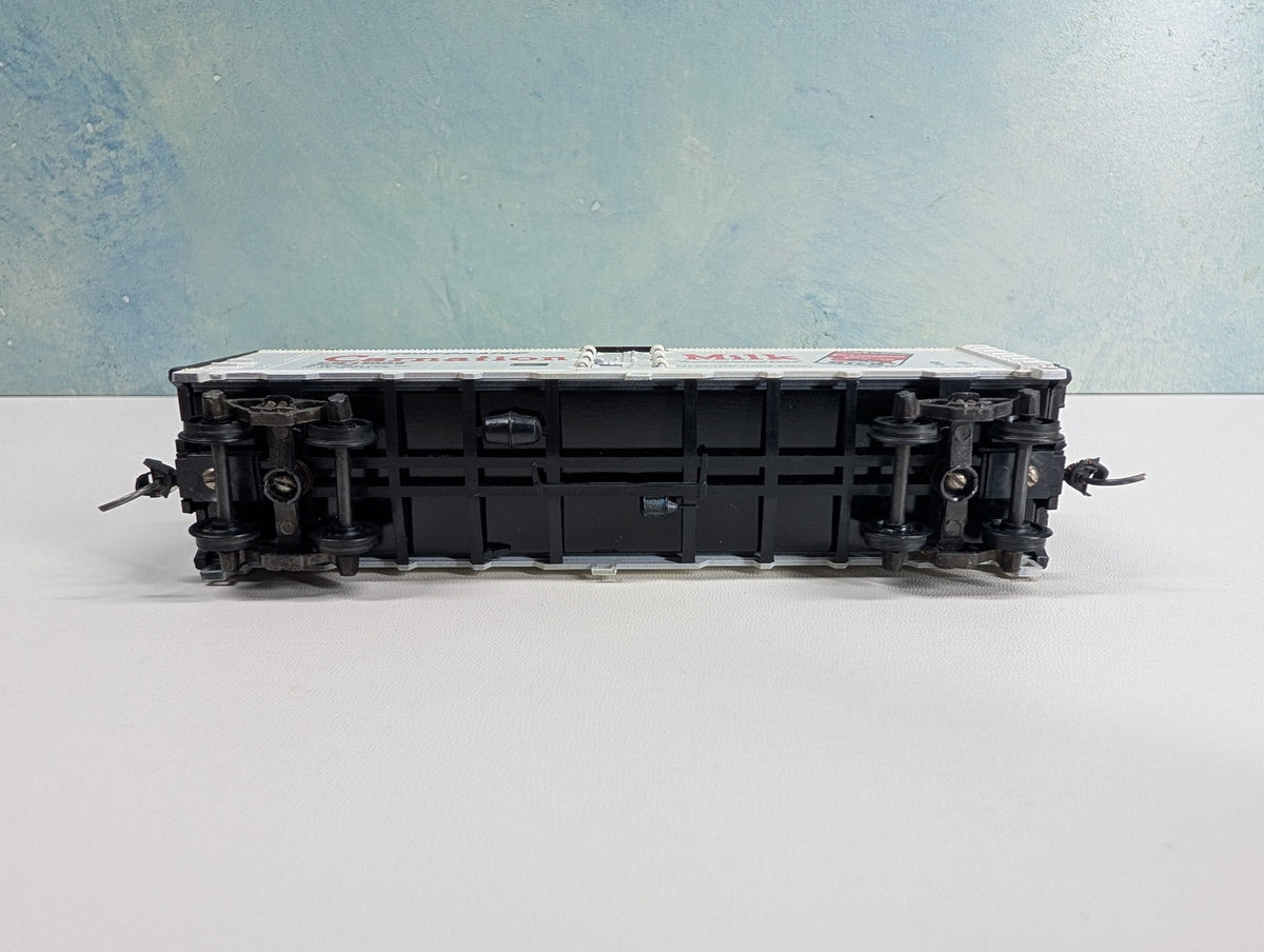 USED Athearn HO Scale 40' Box Car Carnation Milk CM #25003