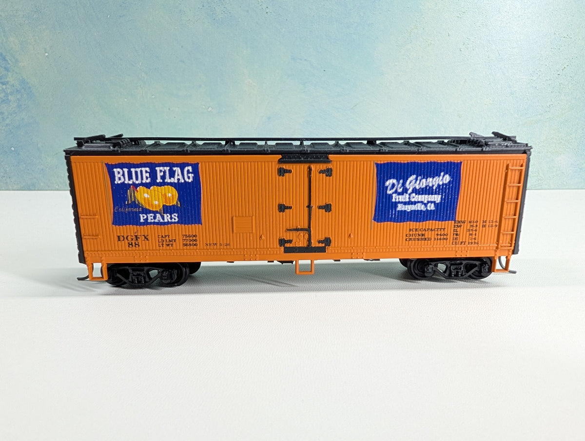 USED Athearn HO Scale 40' Reefer "Show Me Model Railroad Co" Blue Flag Pears DGFX #88 Di Giorgio Fruit Co