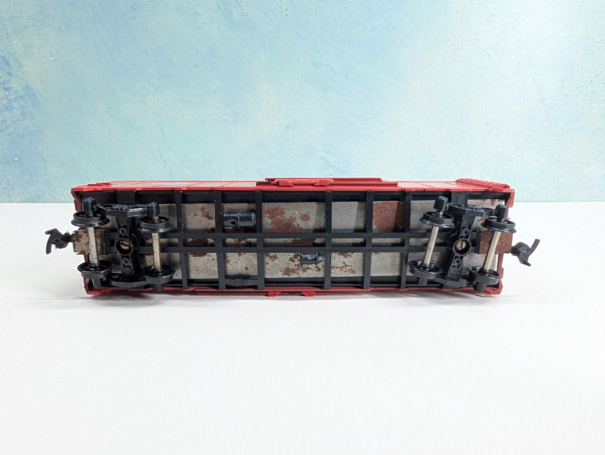 USED Athearn HO Scale 40' Box Car Wells Fargo Bev-Bel