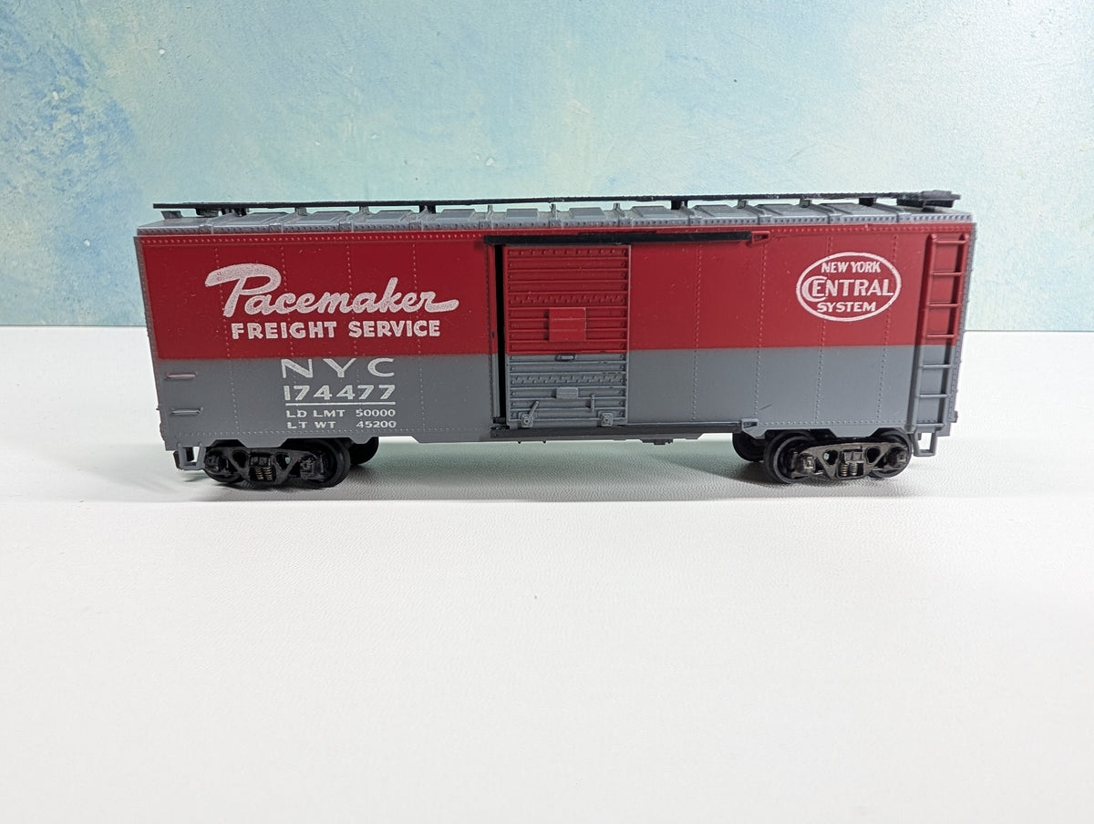 USED Athearn HO Scale 40' Box Car New York Central NYC #174477 Pacemaker