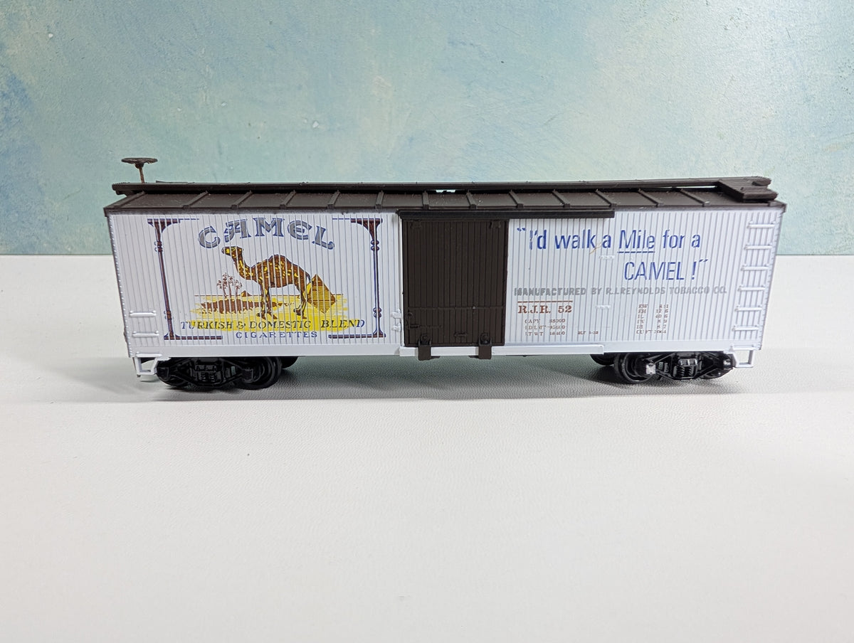 USED TRAIN MINIATURE HO Scale Tobacco Road Series Car Camel Cigarettes RJR #52