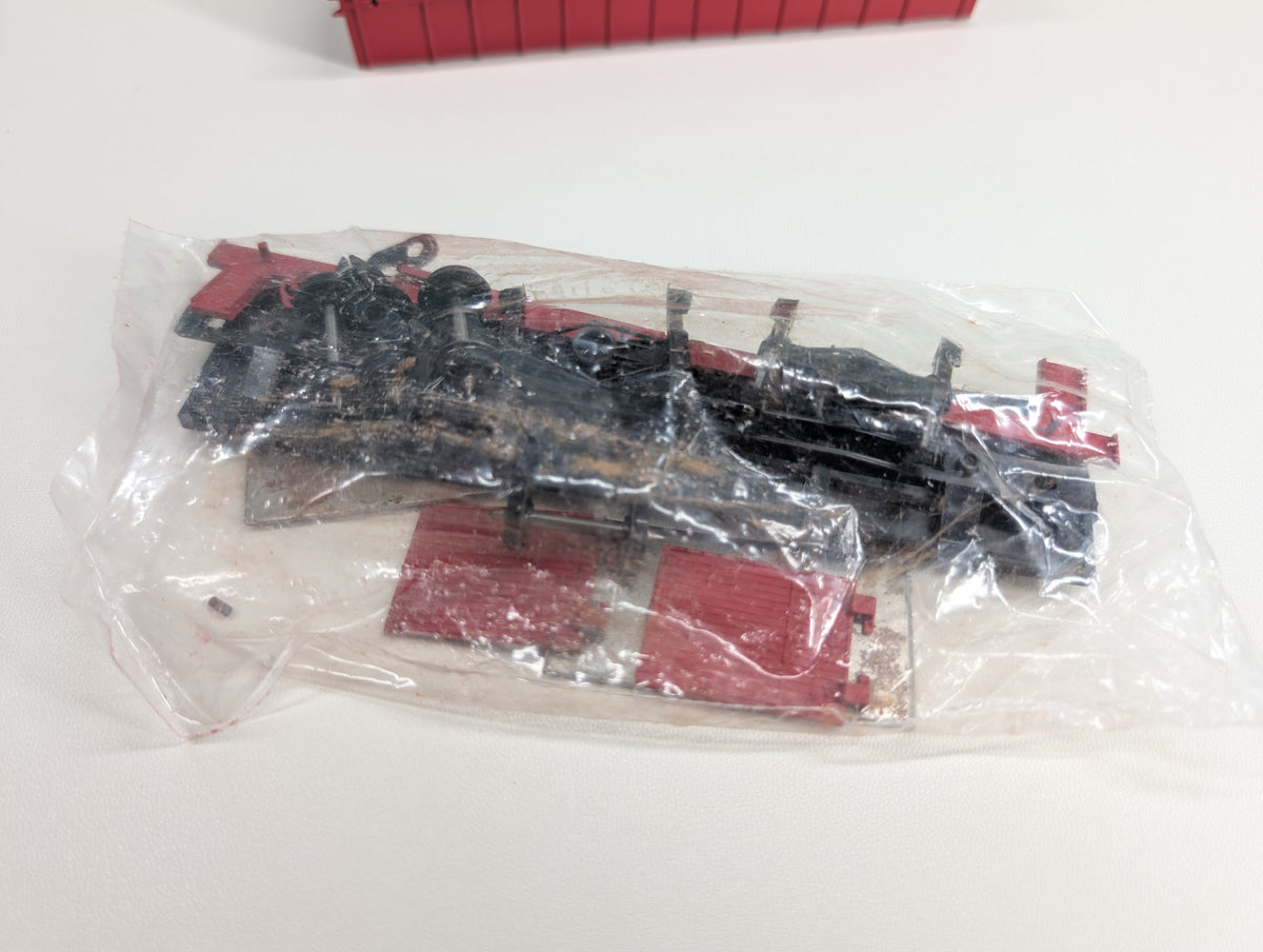 USED TRAIN MINIATURE HO Scale Tobacco Road Series Car English Ovals Cigarettes PM #809 KIT