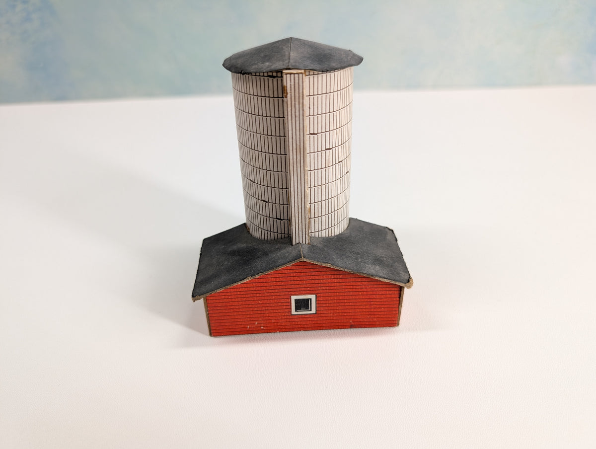 USED HO Scale Grain Silo (Cardstock)