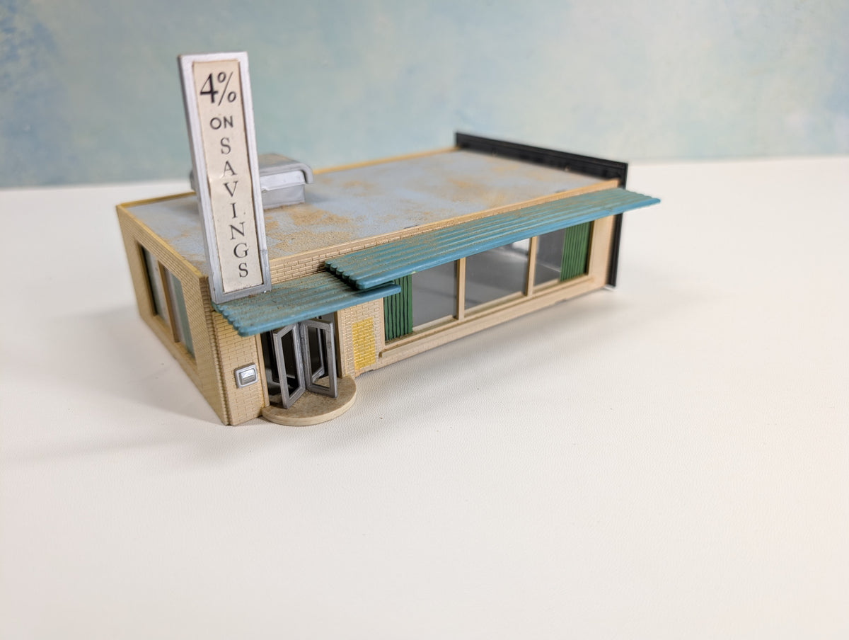 USED HO Scale Bank