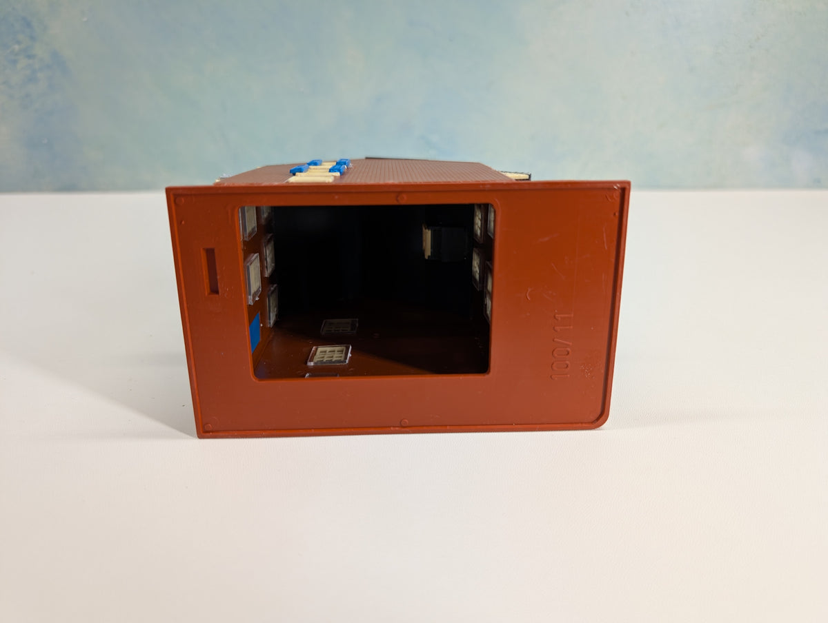 USED HO Scale Brick House