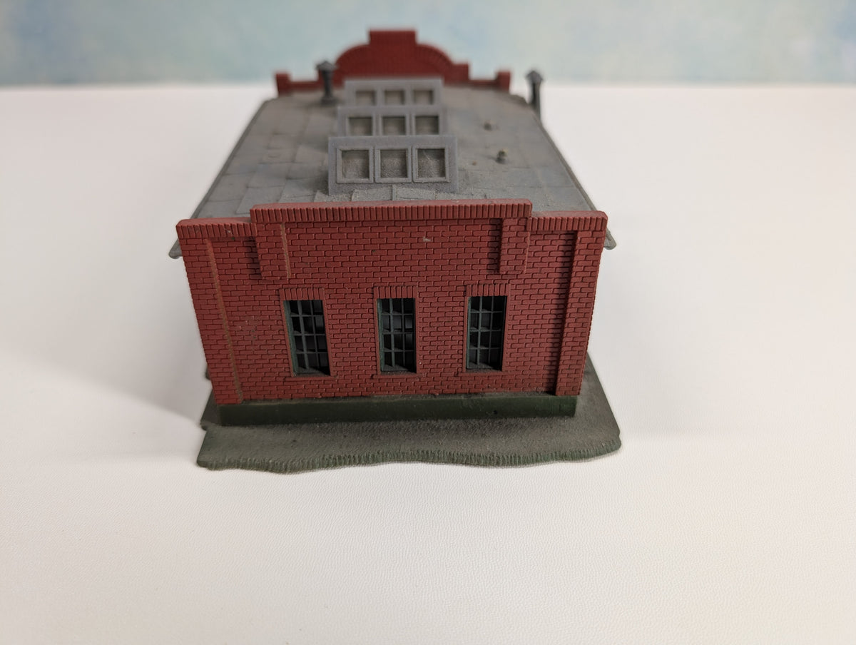 USED Pola HO Scale Brick Warehouse