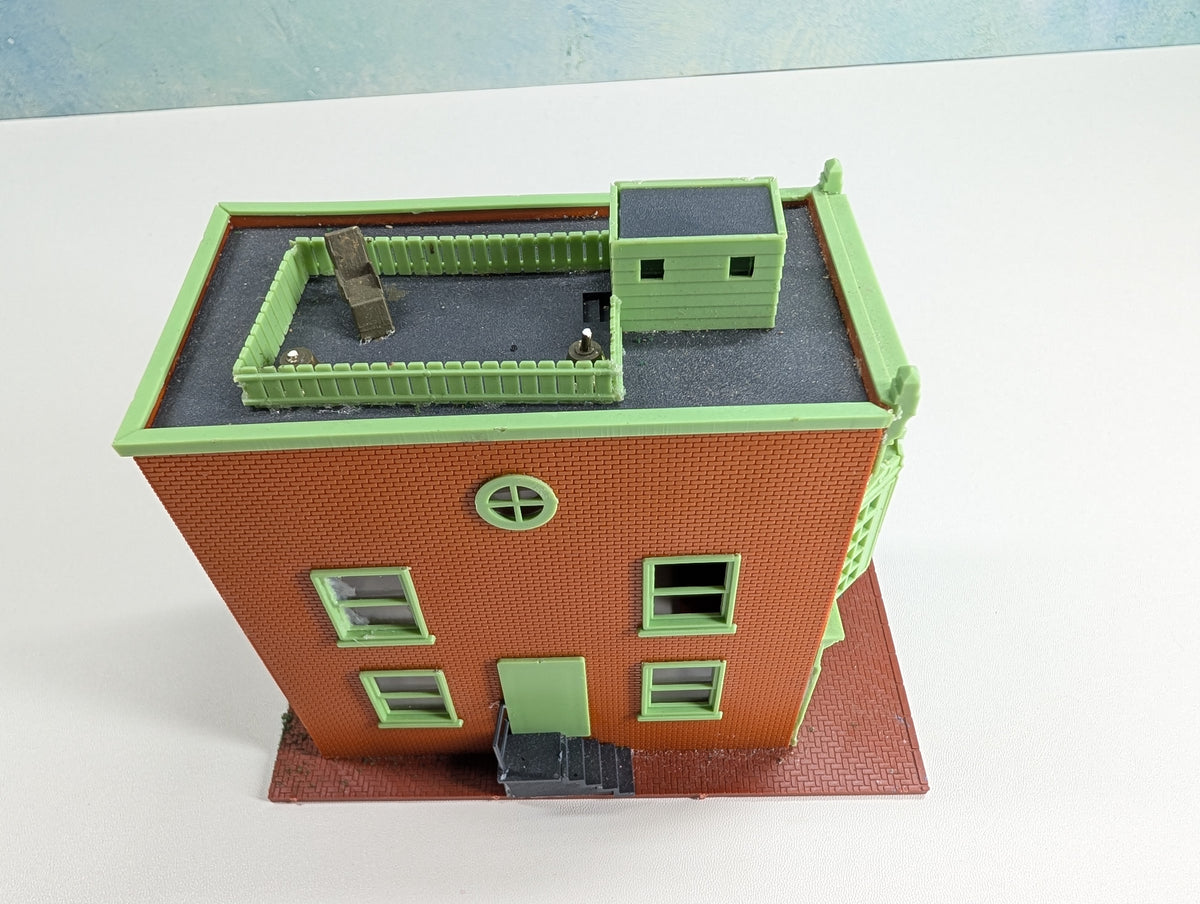 USED HO Scale Brick Storefront