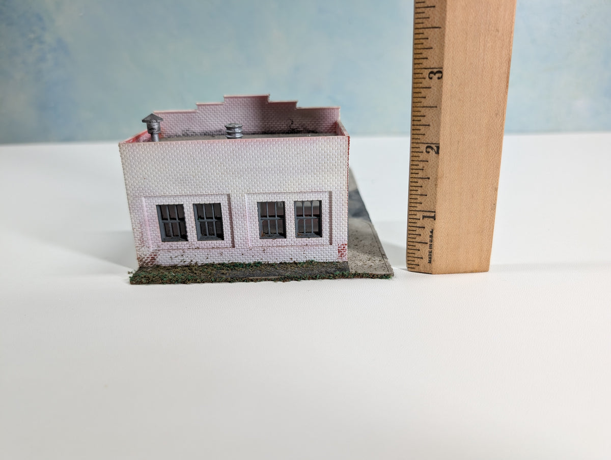 USED Tyco HO Scale Honest Sam's Used Cars, Car Dealership