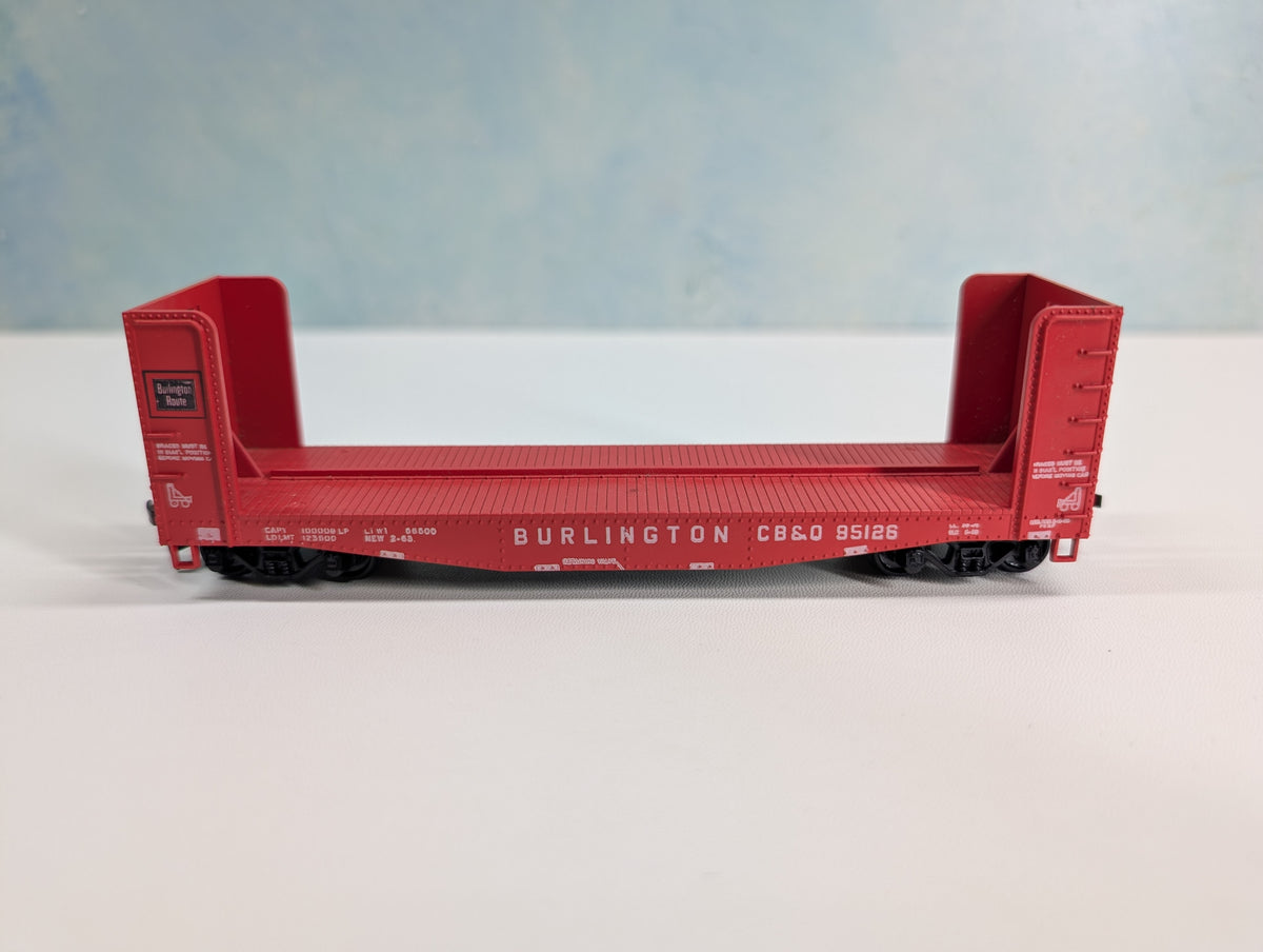USED Athearn HO Scale Bulkhead Flat Car Burlington CB&Q #85126