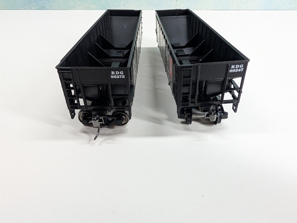 USED Athearn HO Scale Quad Hoppers Reading RDG #86273, 86247 Bev-Bel (2 pcs)