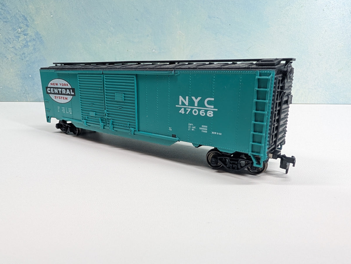 USED Athearn HO Scale 50' DD Box Car New York Central NYC #47068 Metal Wheels