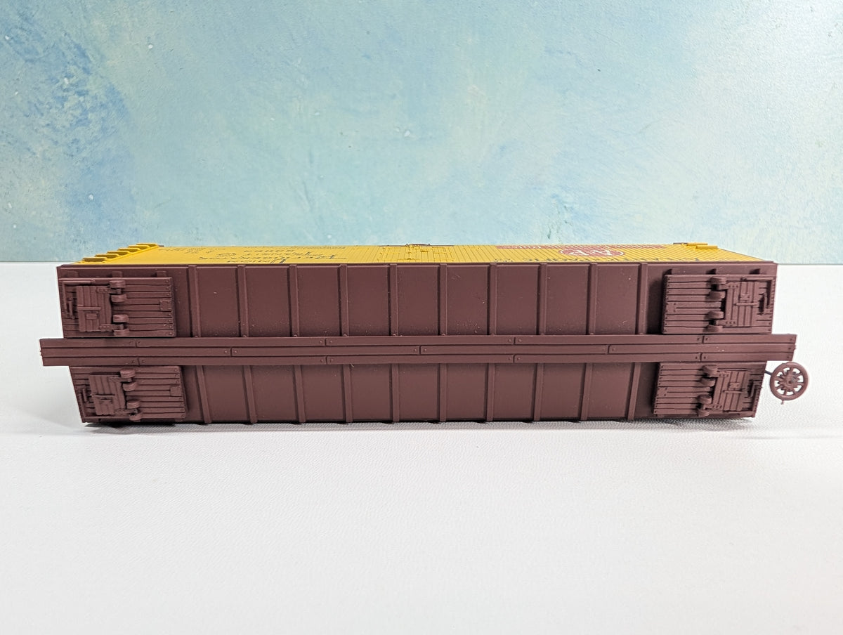 USED TRAIN MINIATURE HO Scale 40' Wood Reefer A&P Tea Co. #23054