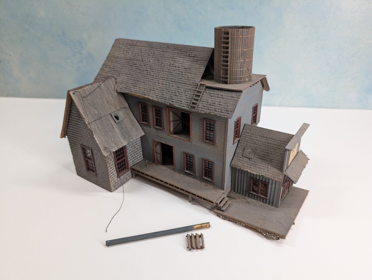 USED Campbell Scale Models HO Scale Bret's Brewery