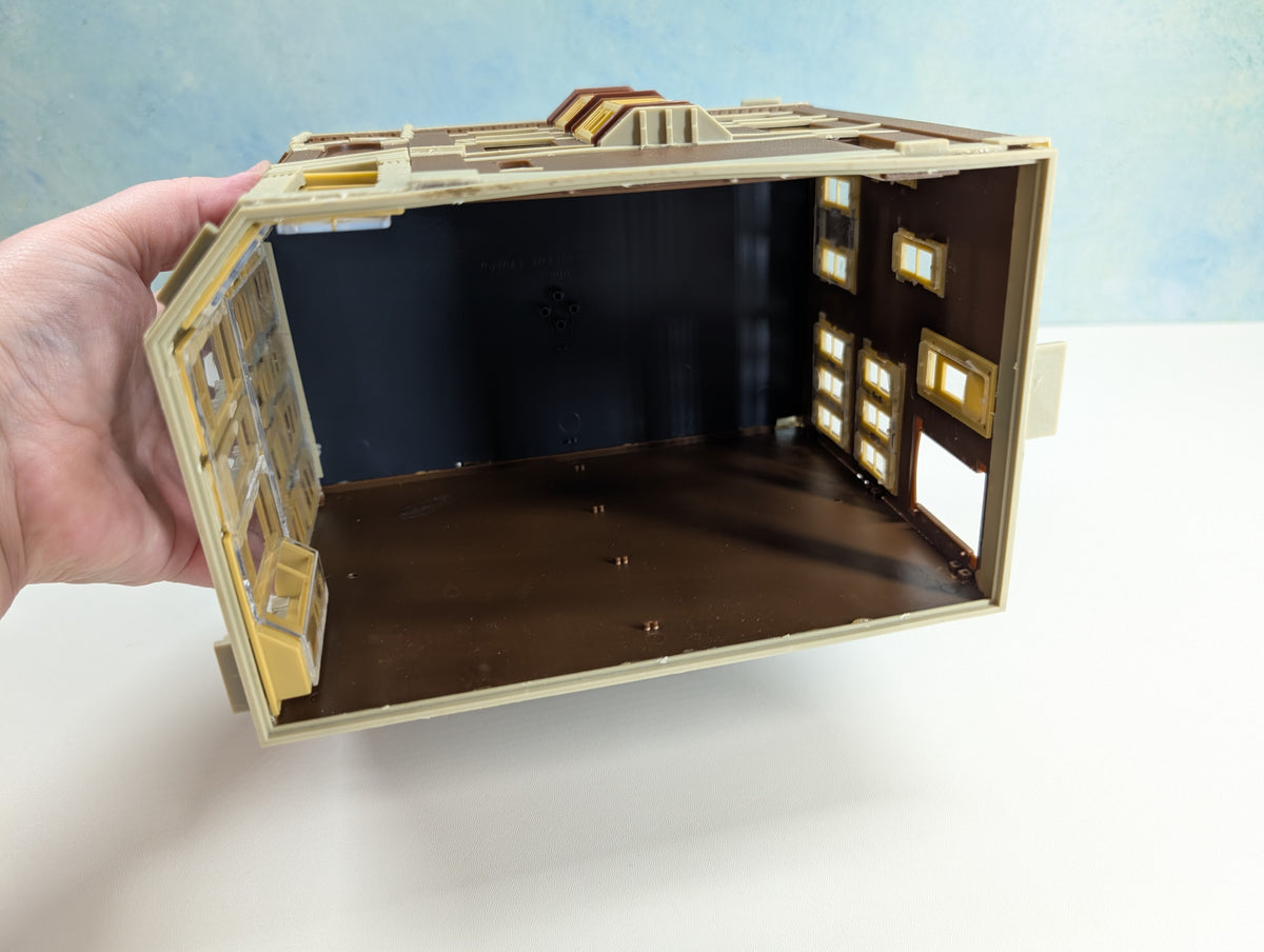 USED Walthers HO Scale Agrosy Booksellers, Storefront