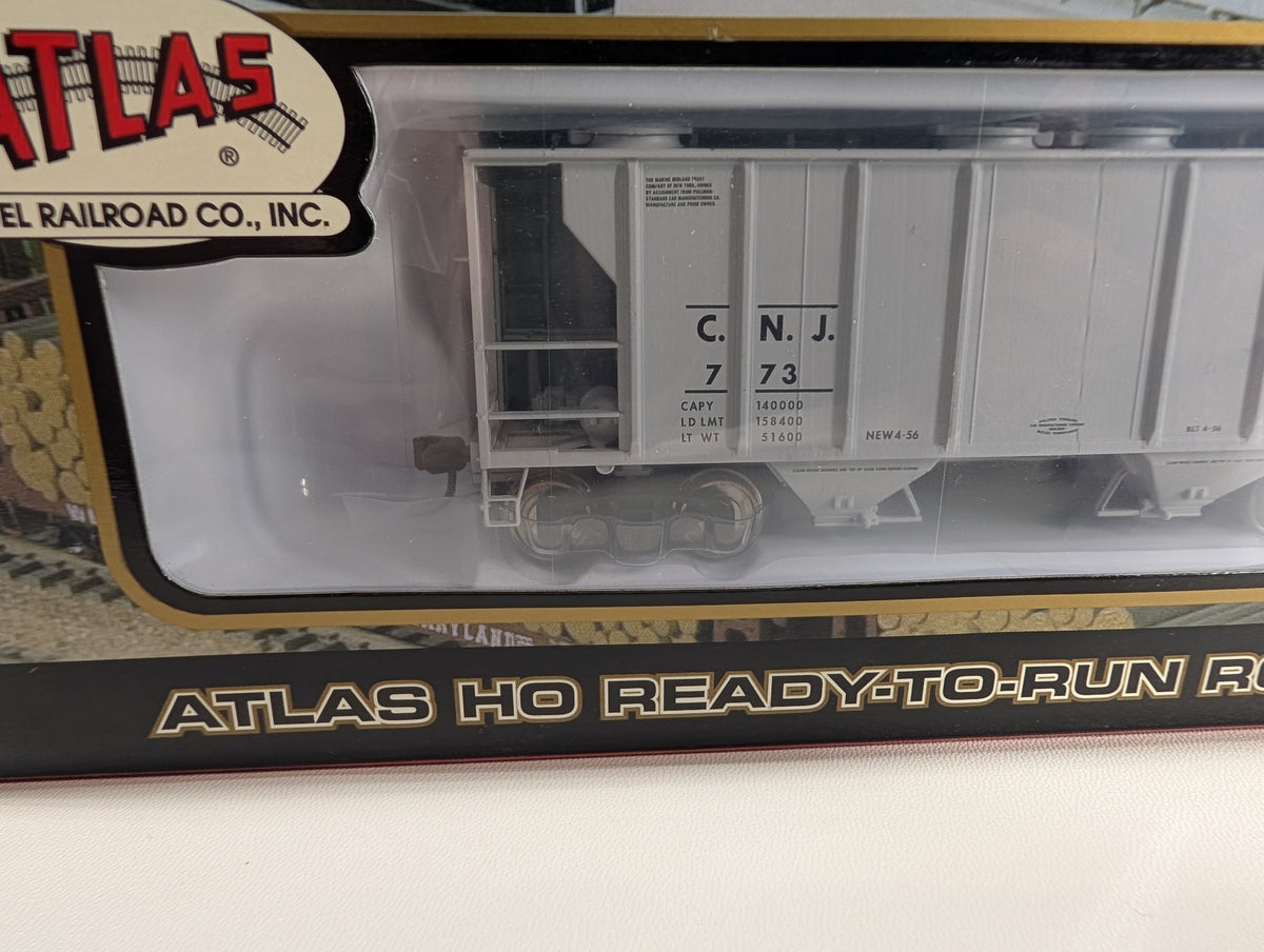 Atlas #1849-1 HO Scale PS-2 Covered Hopper Jersey Central CNJ #773 Metal Wheels