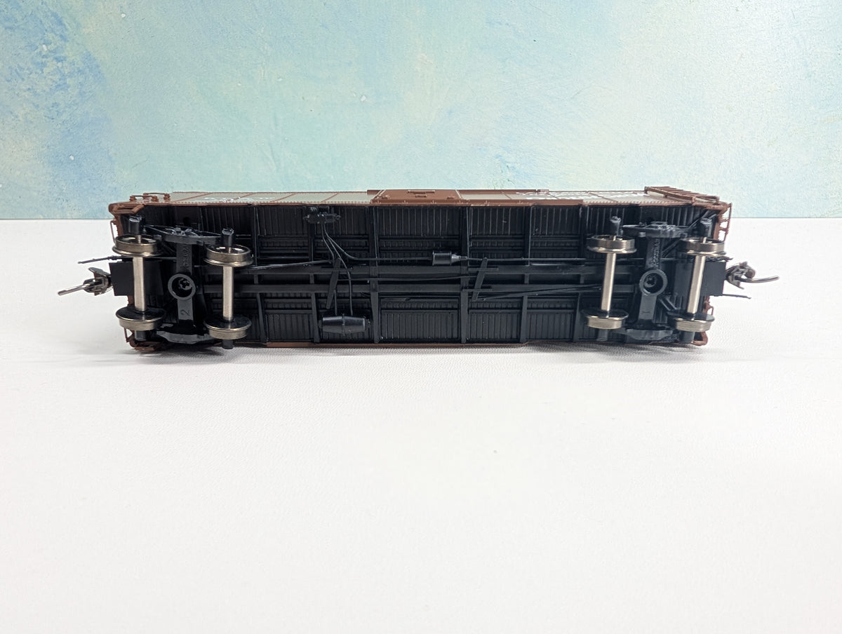 Intermountain HO Scale 40' Box Car Delaware, Lackawanna & Western Railroad DL&W #49172 Metal Wheels
