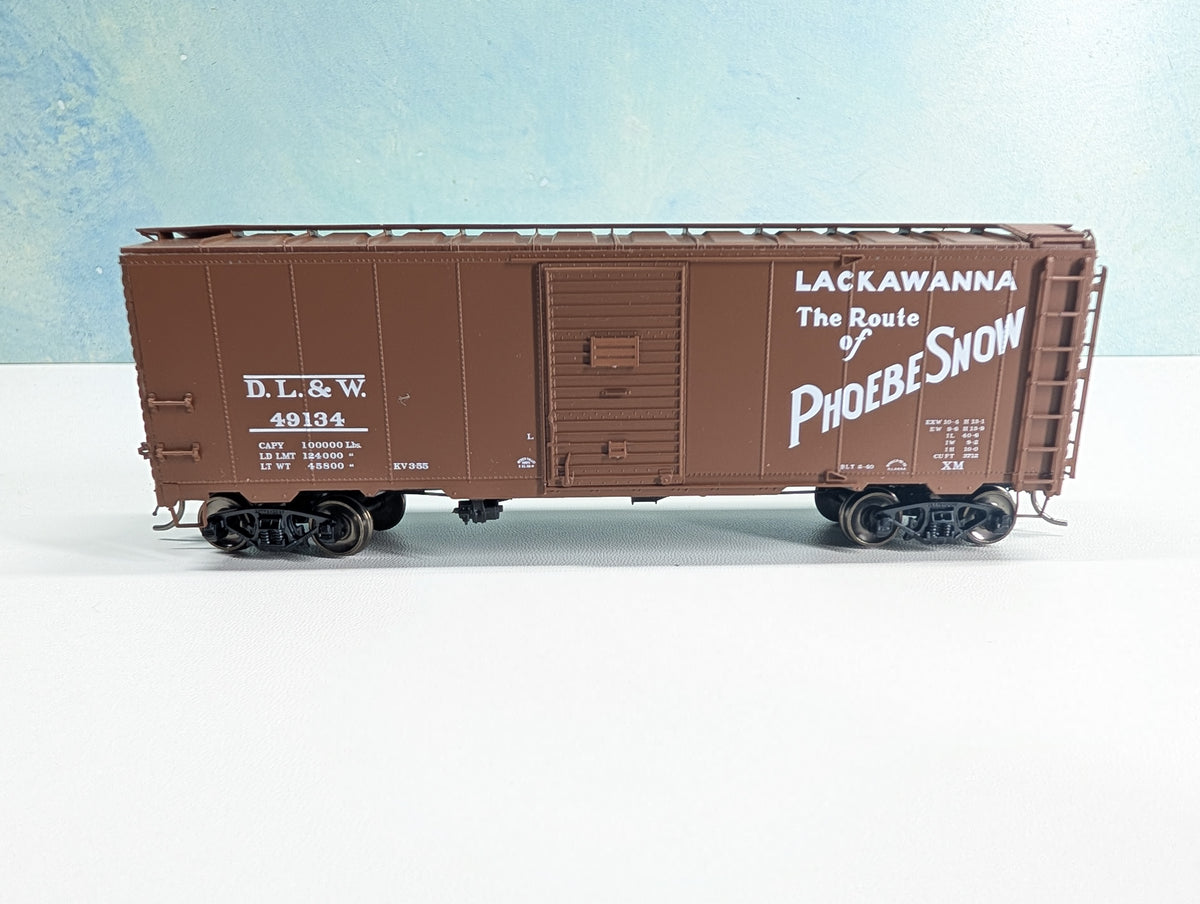 Intermountain HO Scale 40' Box Car Delaware, Lackawanna & Western Railroad DL&W #49134 Metal Wheels