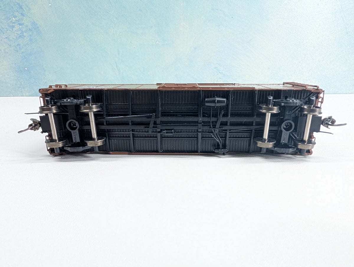 Intermountain HO Scale 40' Box Car Delaware, Lackawanna & Western Railroad DL&W #49134 Metal Wheels